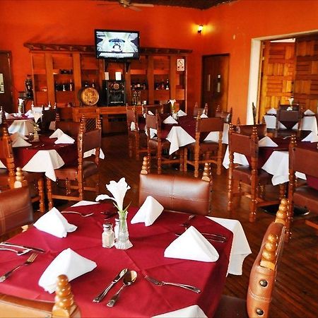 Hotel Mision Catavina Екстер'єр фото